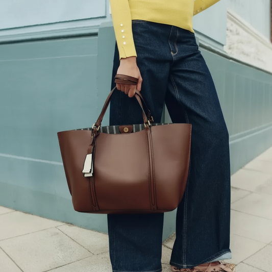 Stijlvolle Handtas Met Extra Veel Ruimte