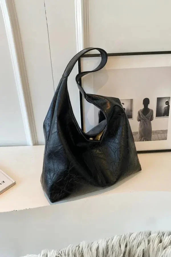 Soft Hobo Bag – Minimalistisch, Modern & Heerlijk Draagbaar