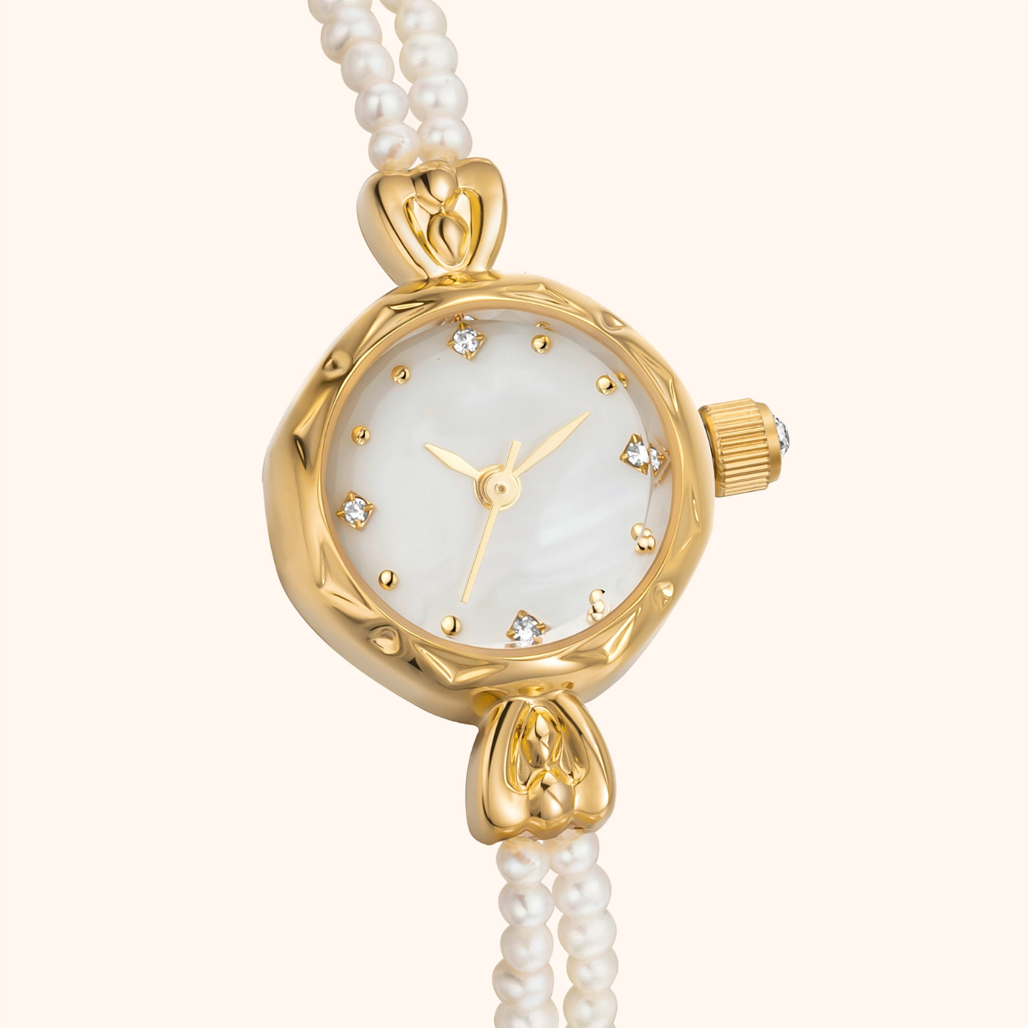 Goudkleurig Horloge met Natuurparels – Elegant Damesmodel