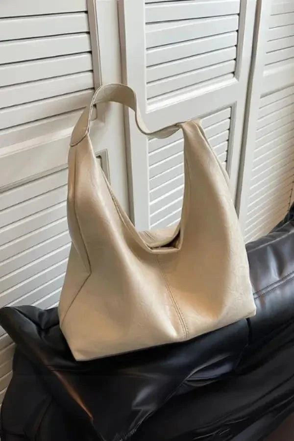 Soft Hobo Bag – Minimalistisch, Modern & Heerlijk Draagbaar