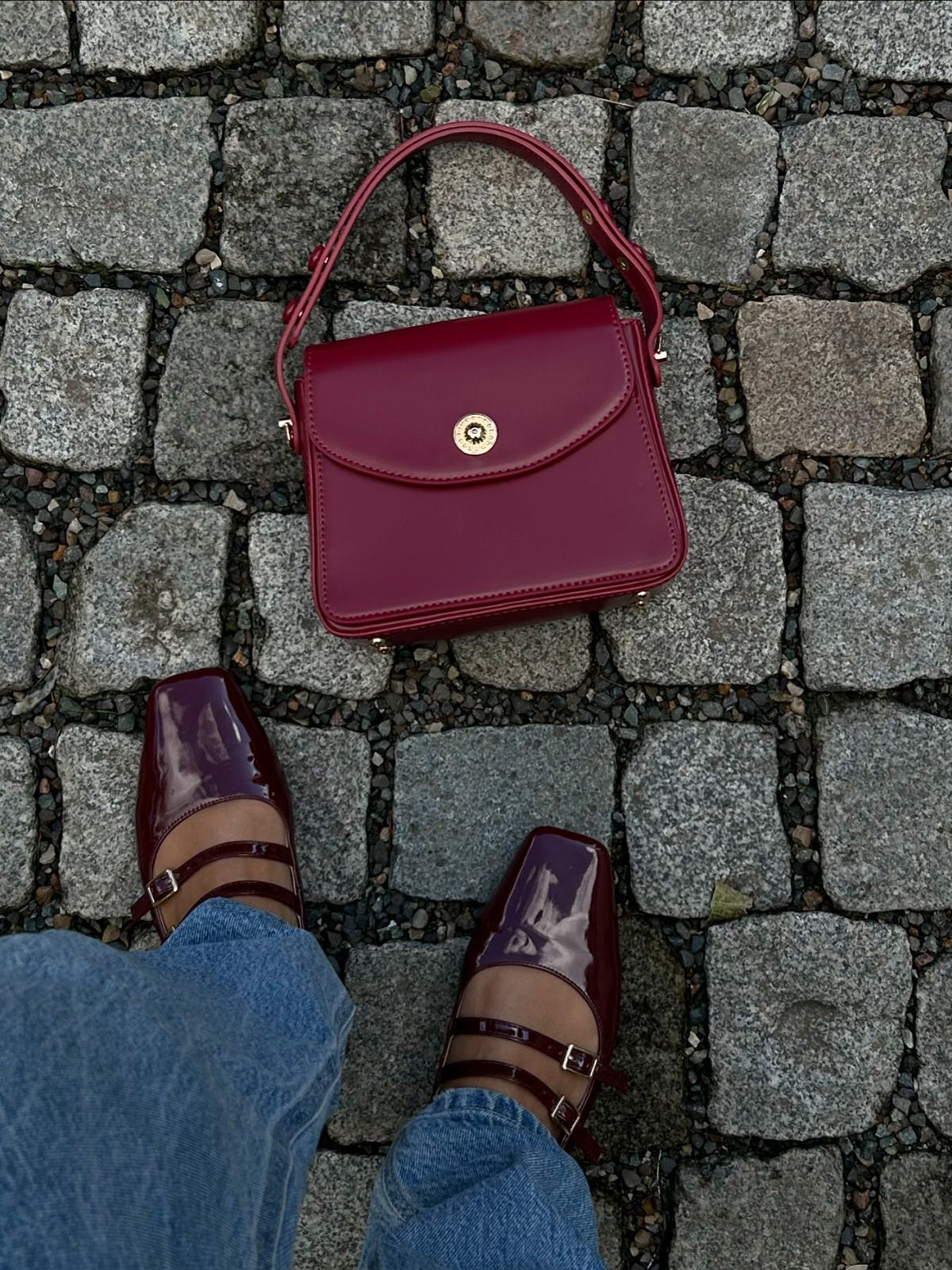 Crossbody tas | Dames | Rood | Compact | Gouden Details