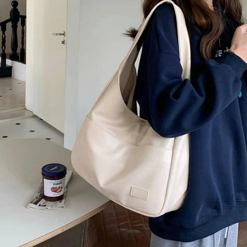 Urban Classic – Casual & Chic Handtas