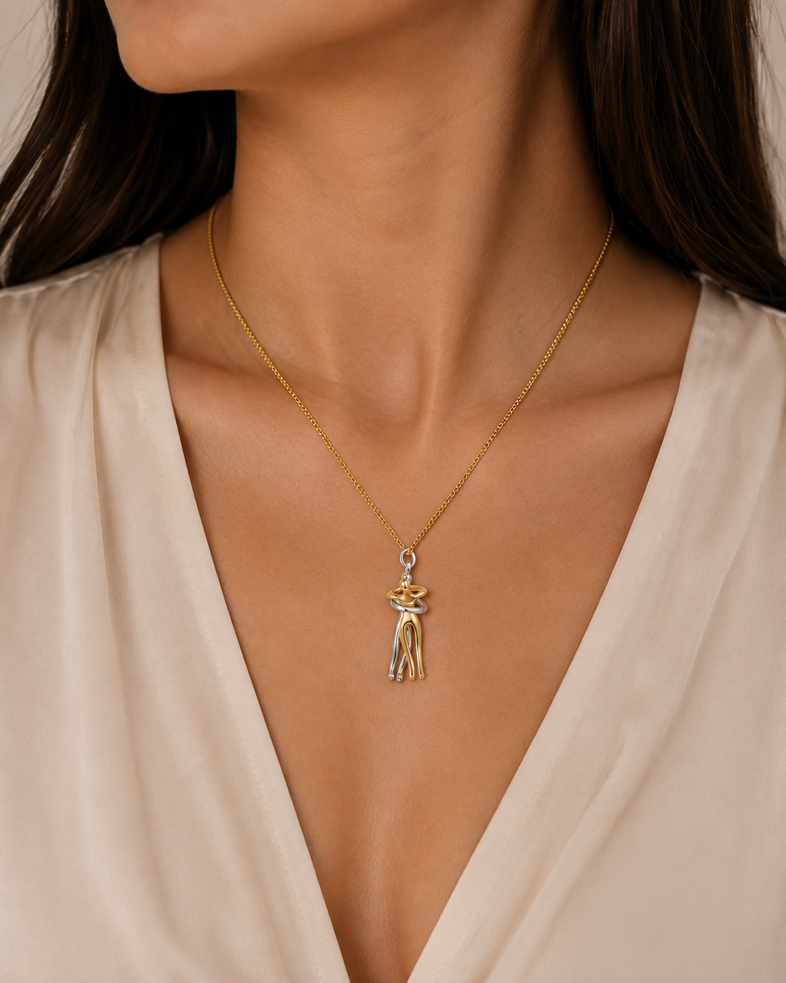 Ketting met Hanger | Omhelzing | Symbolisch Sieraad