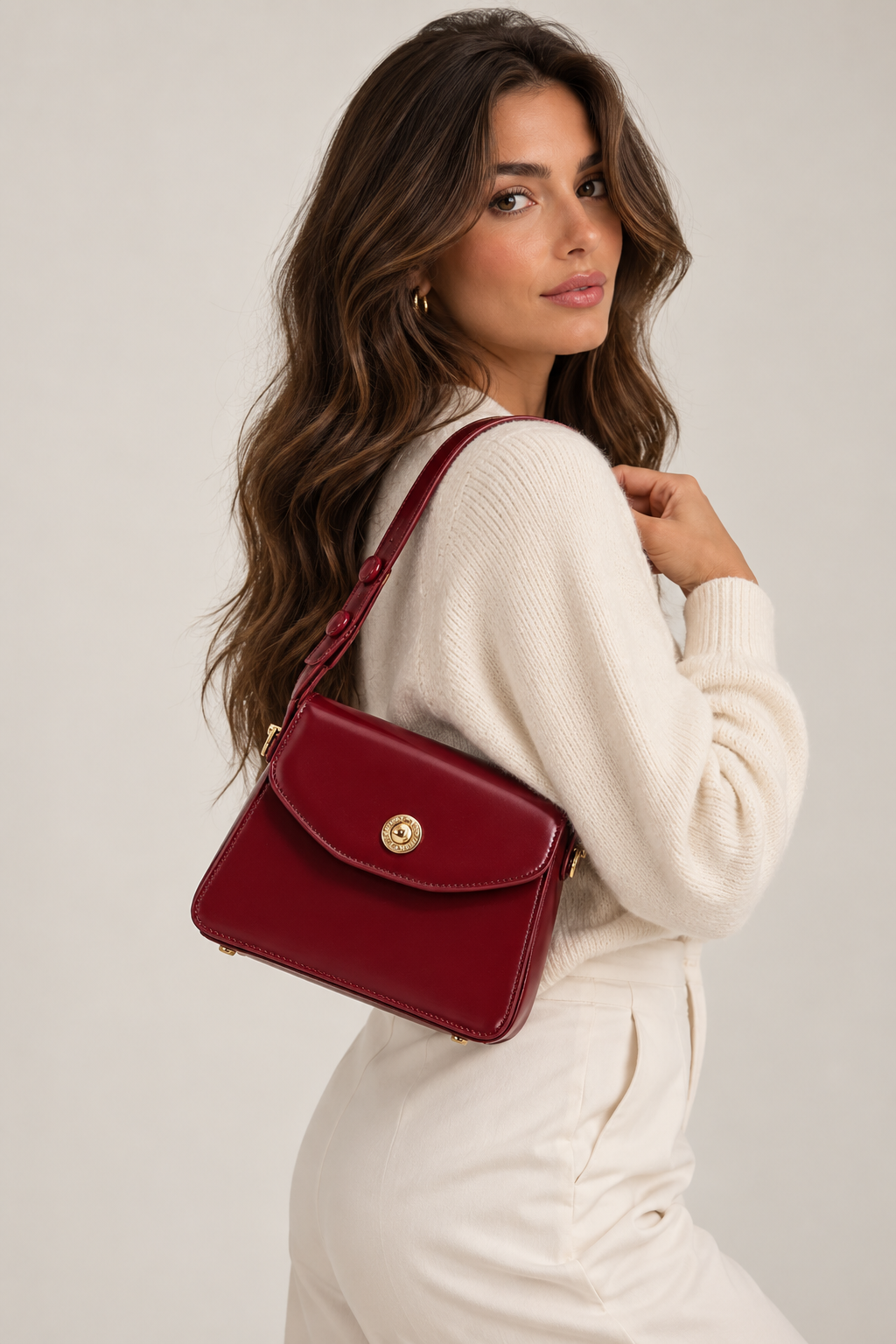 Crossbody tas | Dames | Rood | Compact | Gouden Details