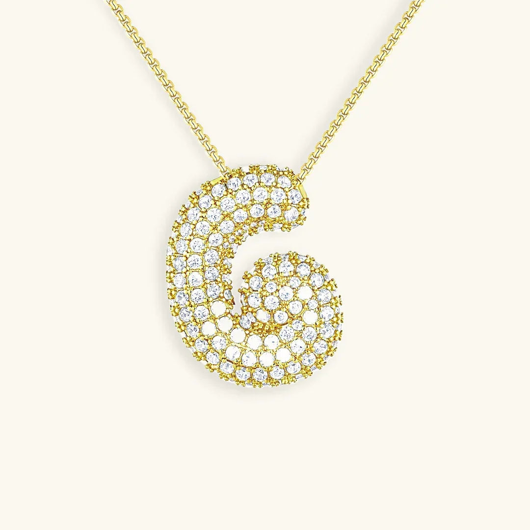 Initial Ketting Goudkleurig | Bubble Letter Hanger | Luxe Zirkonia Look