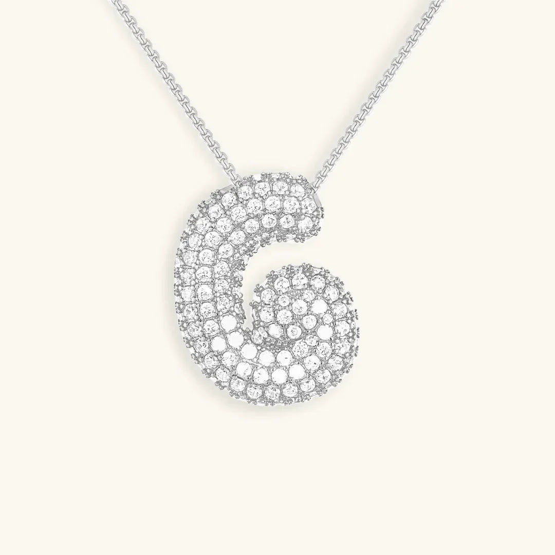 Initial Ketting Goudkleurig | Bubble Letter Hanger | Luxe Zirkonia Look