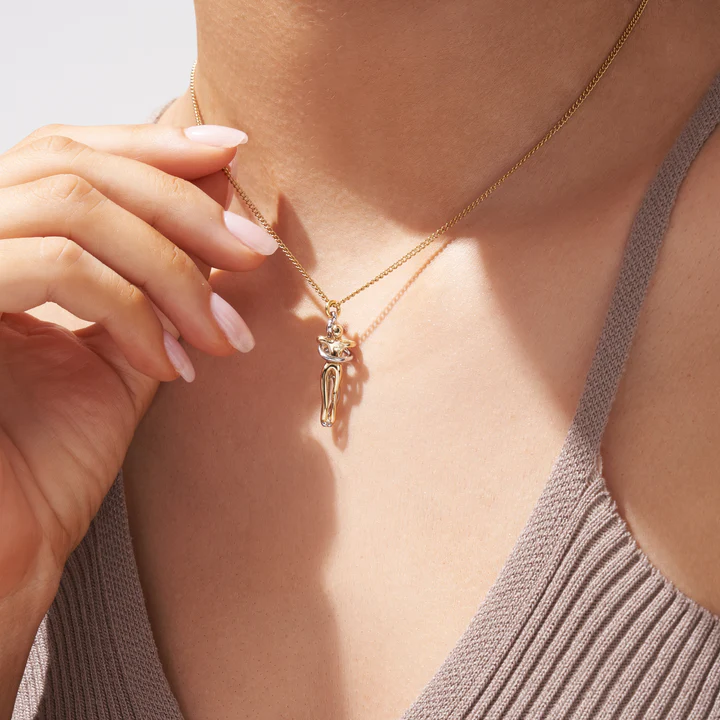 Ketting met Hanger | Omhelzing | Symbolisch Sieraad