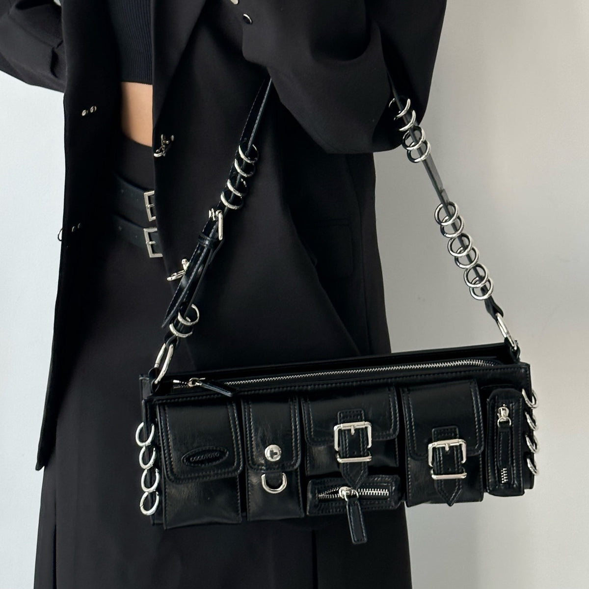 Schoudertas | Dames | Vegan Leer | Gespen | Zwart