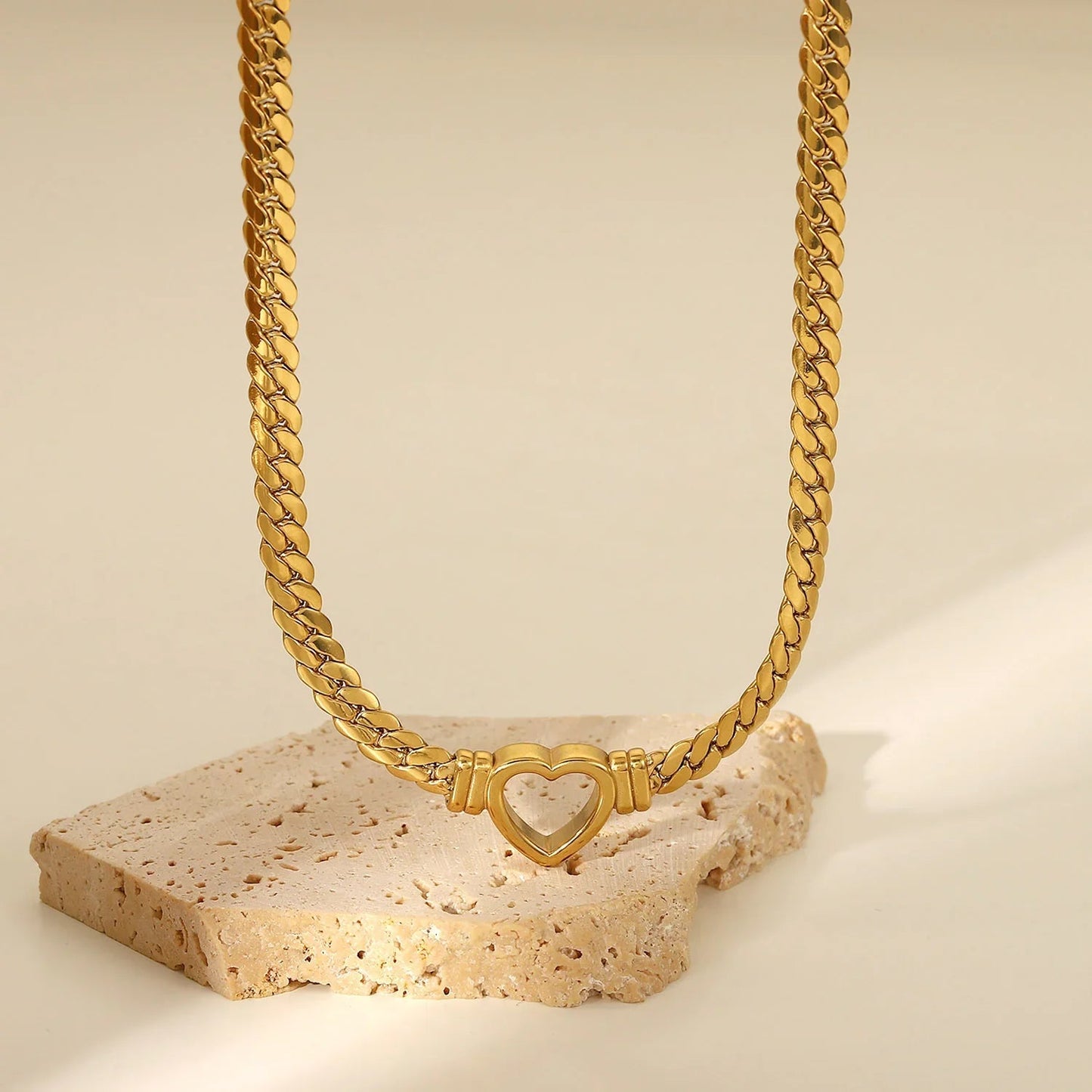 Goud Vergulde Hart Ketting – Trendy Schakel Design met Hanger