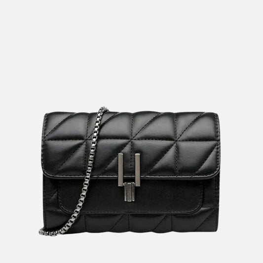 Midnight Luxe – Verfijnde Crossbody met Kettingdetail