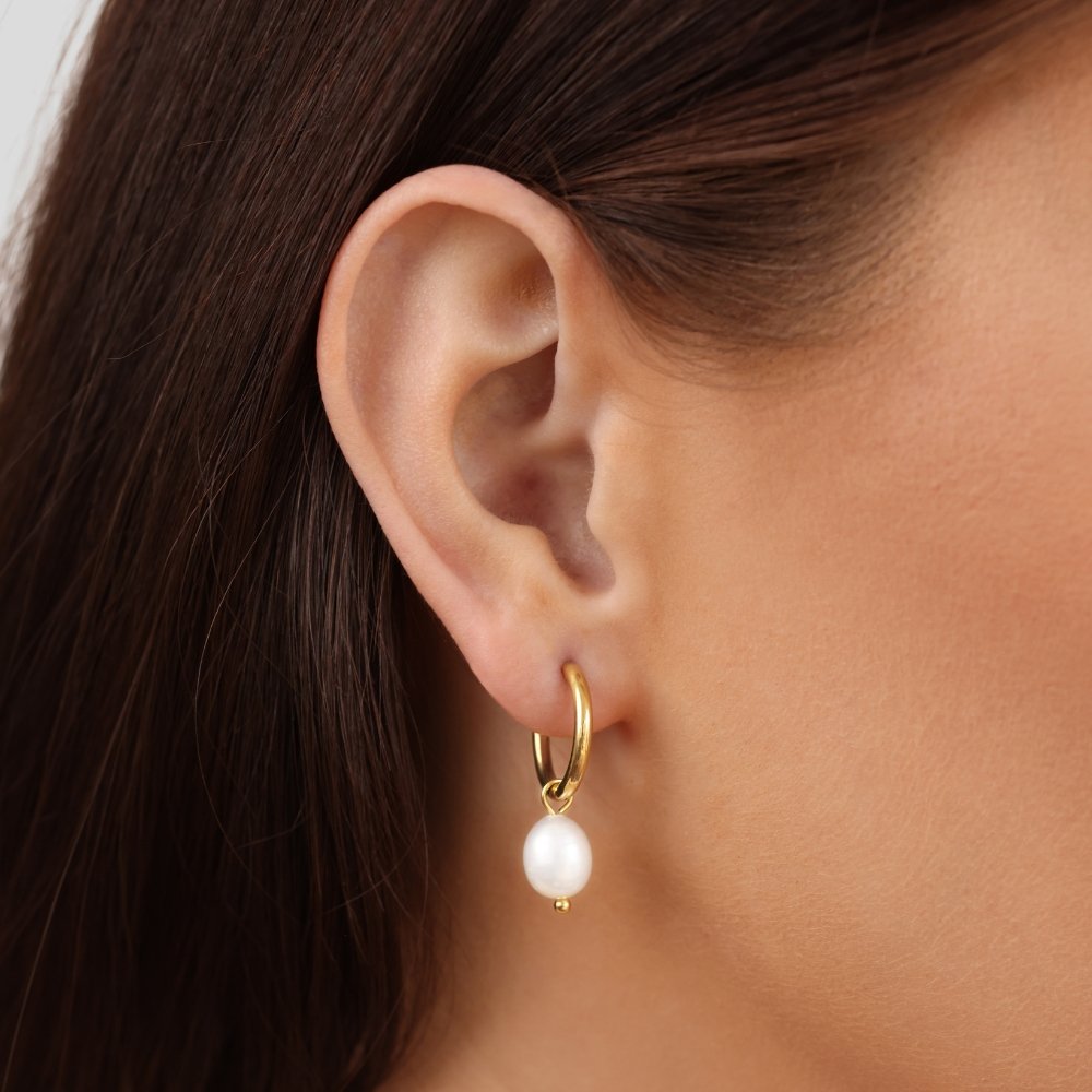 Luxe Oorringen met Hangende Parel – Tijdloze Dames Oorbellen