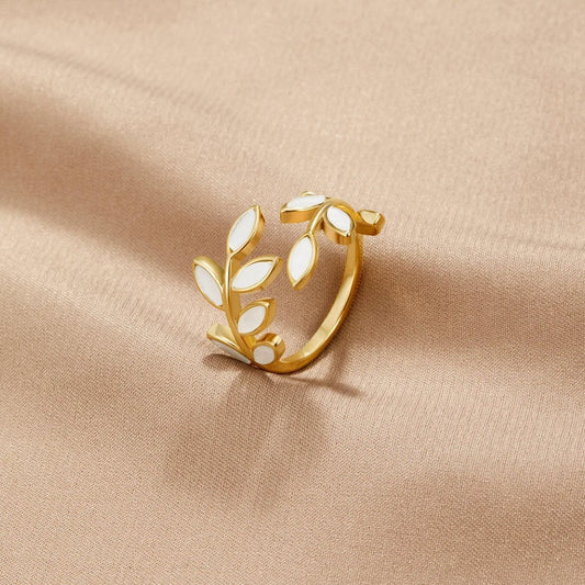 Luxe Goudkleurige Natuur Ring – Stijlvolle Open Ring voor Dames