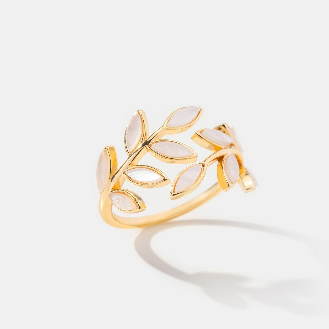 Luxe Goudkleurige Natuur Ring – Stijlvolle Open Ring voor Dames