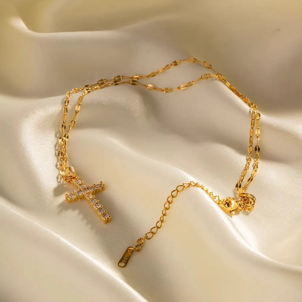 Dames Ketting met Zirkonia Kruishanger – Luxe en Spiritueel Design