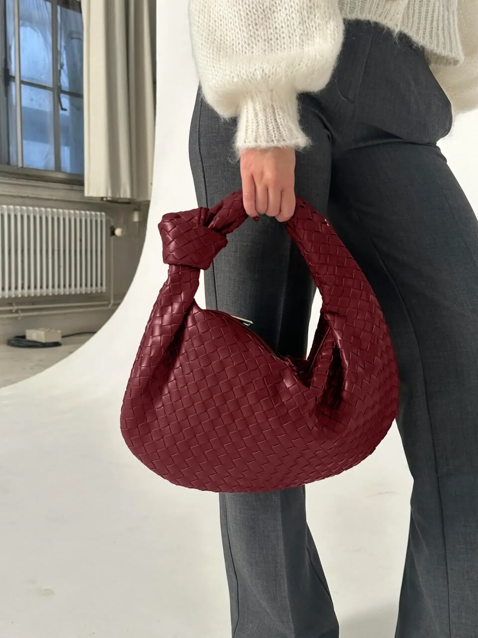 Luxe Gevlochten Schoudertas – Compacte Dames Tas voor Avond en Dag